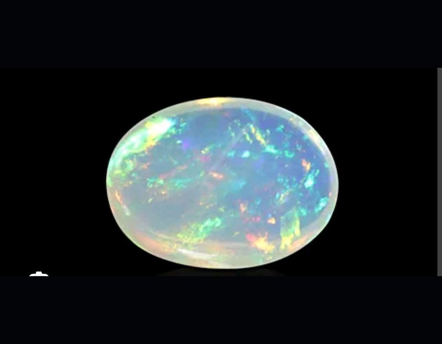 Opal gemstone